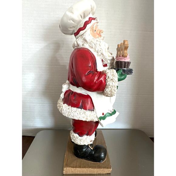 Santa Clause baking Gingerbread. Table top holiday decoration. 12” NWT - Picture 2 of 6